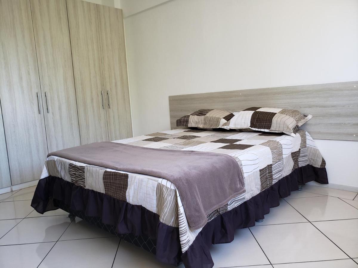 Spot Residence Sao Carlos 700M Da Usp Экстерьер фото