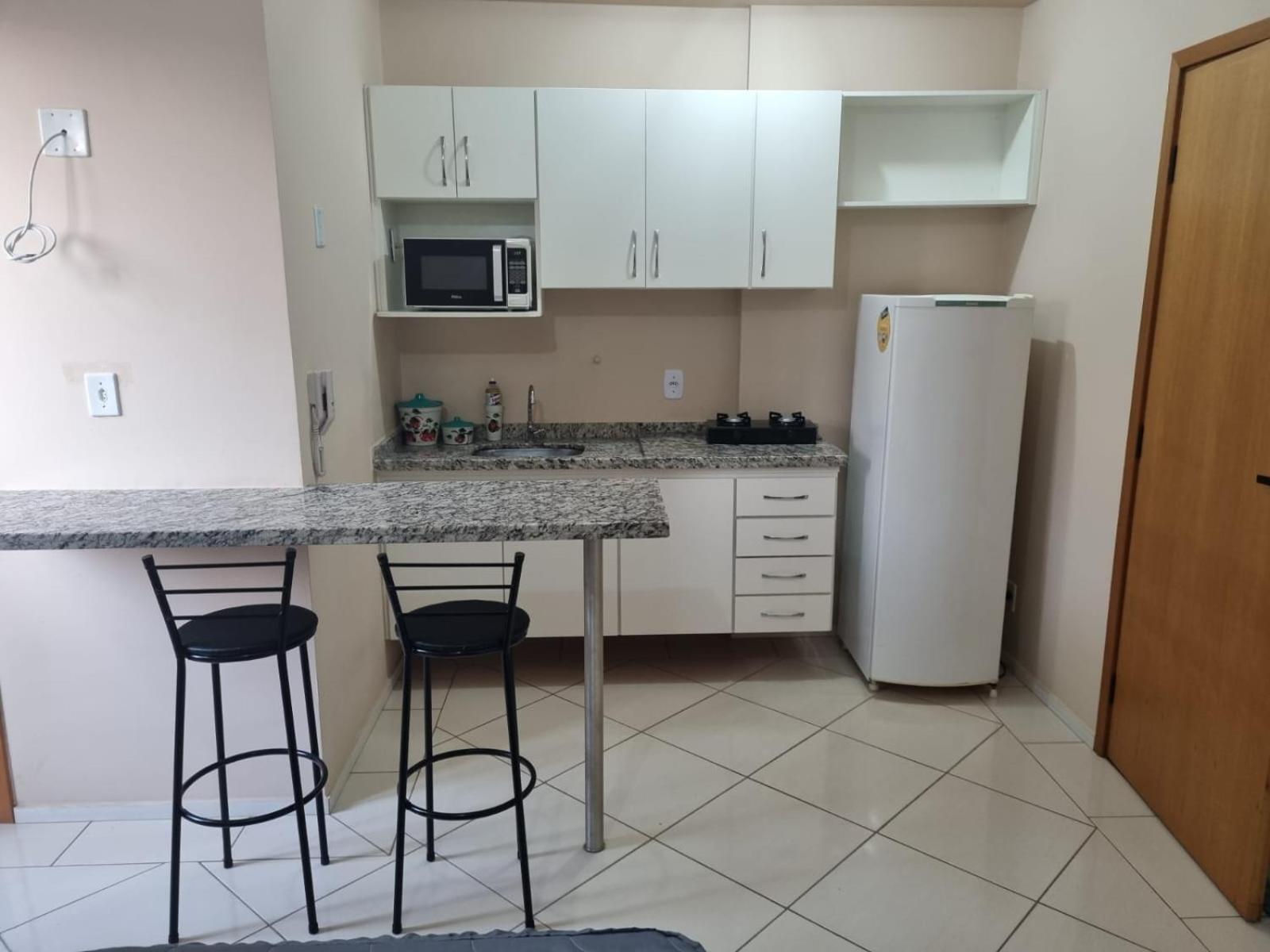 Spot Residence Sao Carlos 700M Da Usp Экстерьер фото